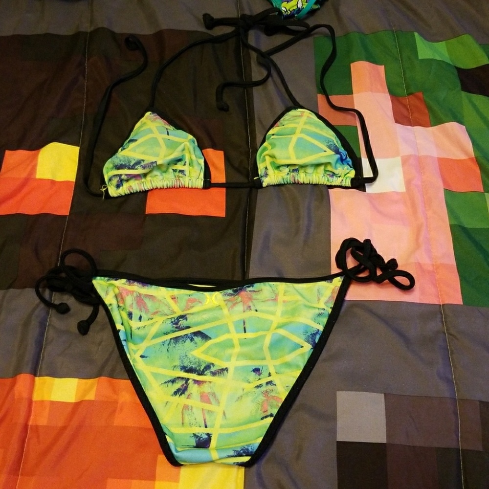 Hurley Bikini Set - image 2